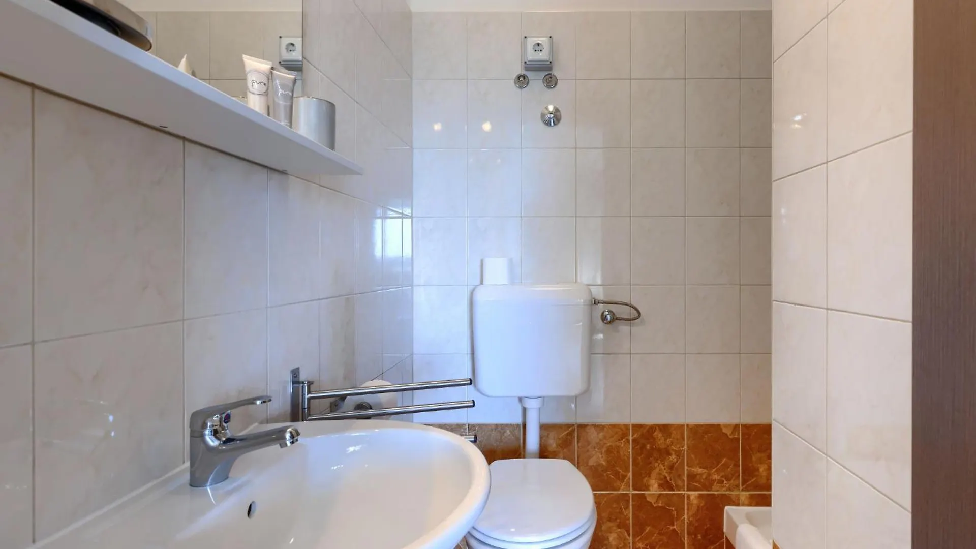 Holiday Home Licardo By Interhome Štinjan 0*,